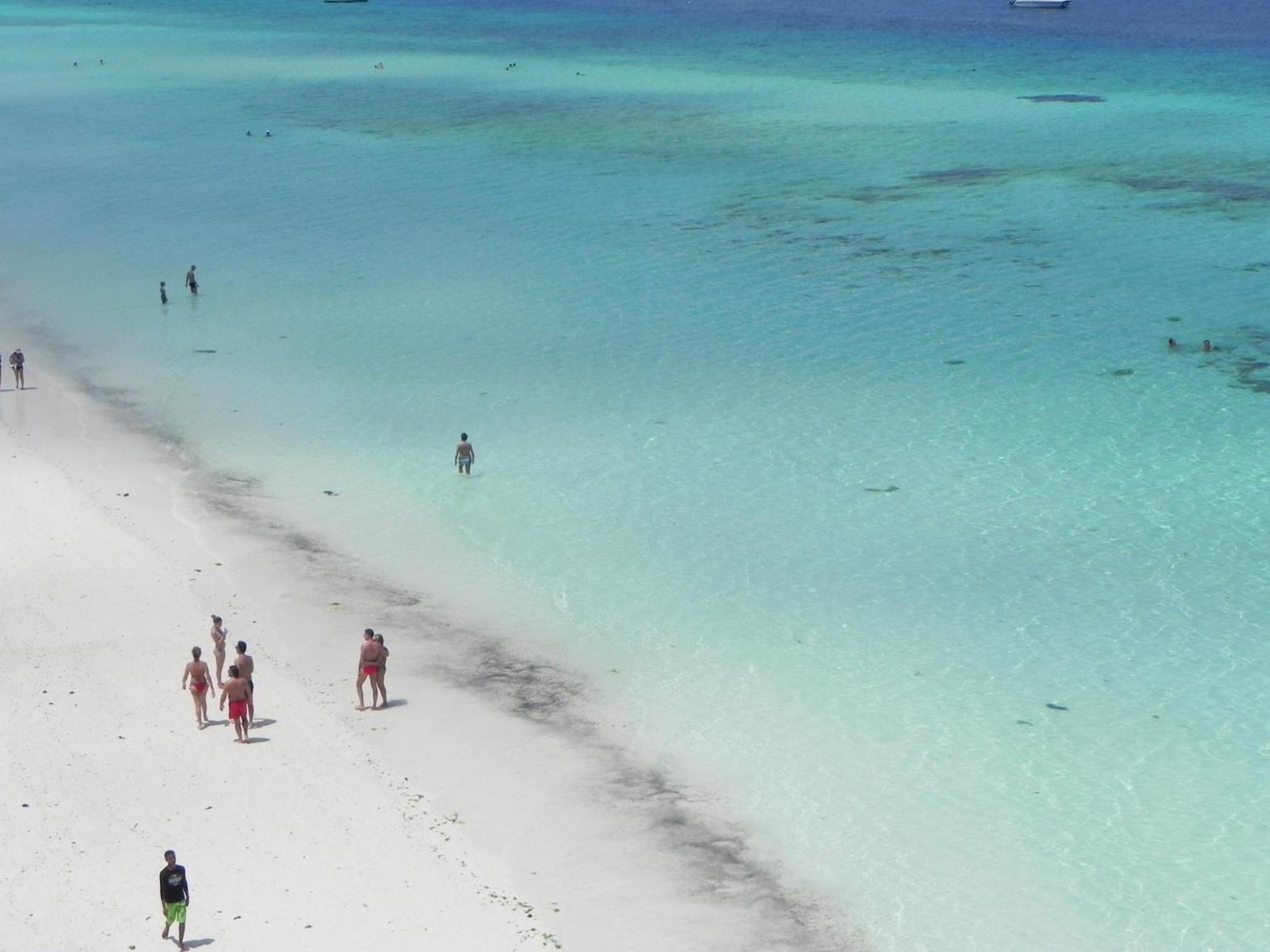 Langi Langi Beach Bungalows Nungwi Bagian luar foto