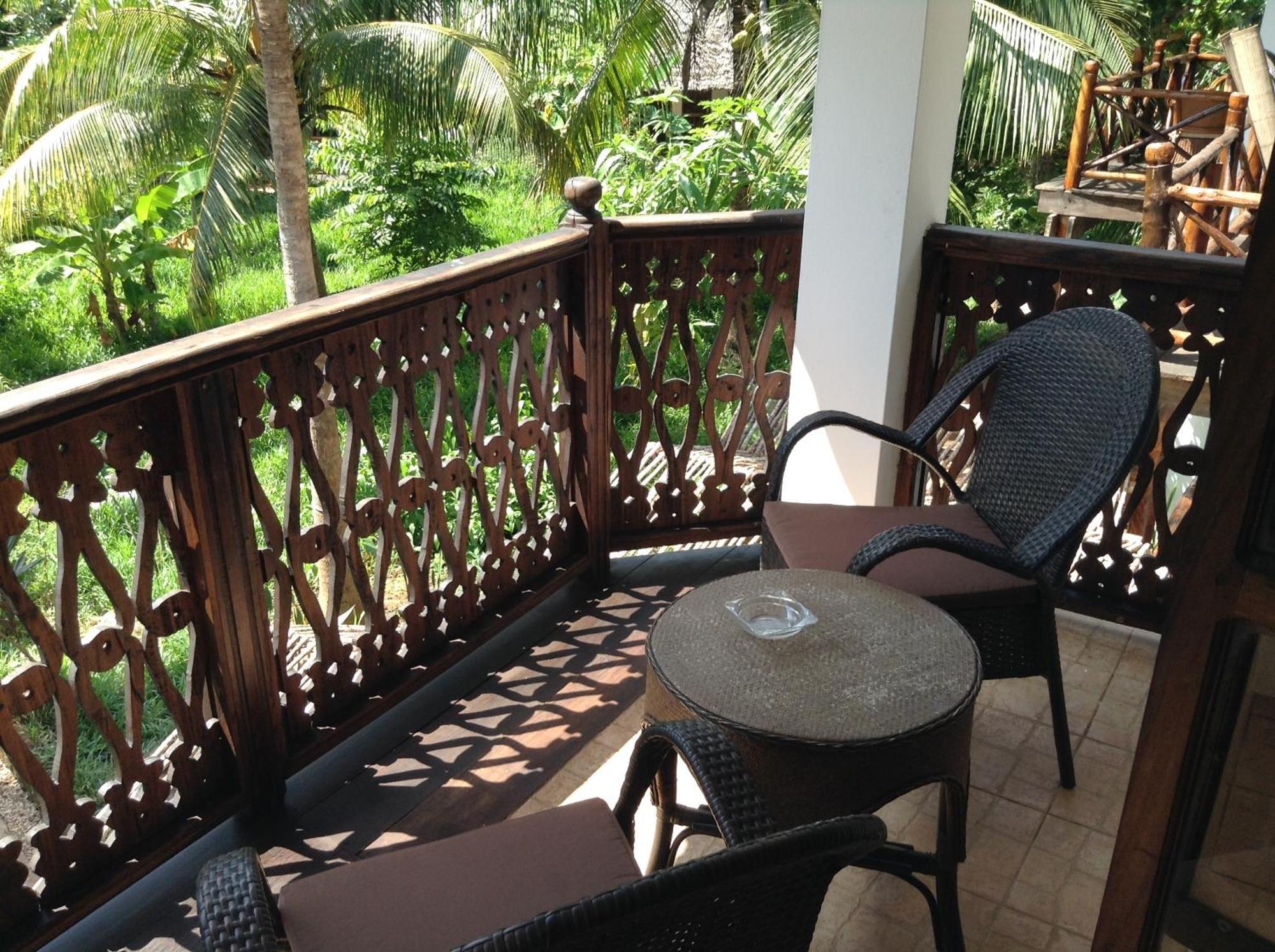 Langi Langi Beach Bungalows Nungwi Bagian luar foto